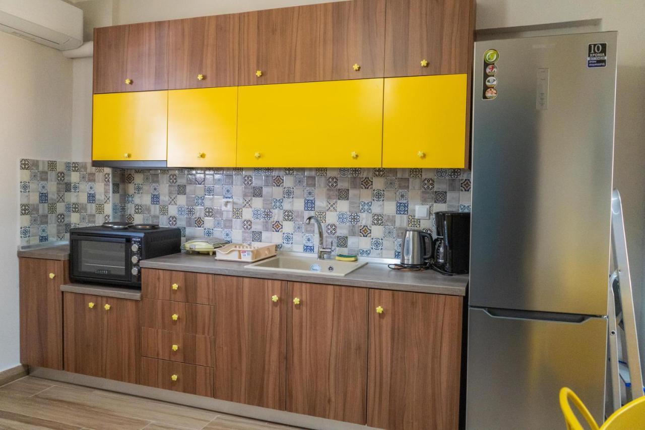 Apartment In アスプロヴァルタ エクステリア 写真